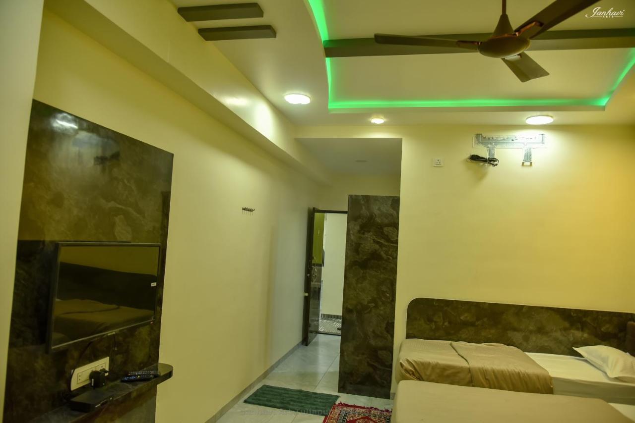 Pawan Executive Tuljapur Exterior photo