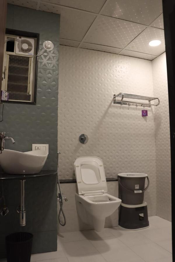 Pawan Executive Tuljapur Exterior photo