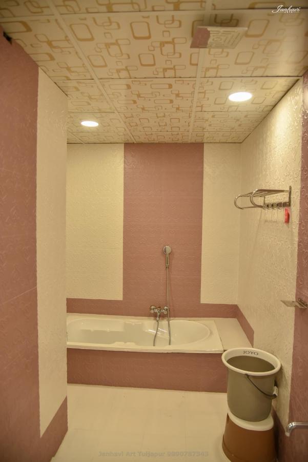 Pawan Executive Tuljapur Exterior photo